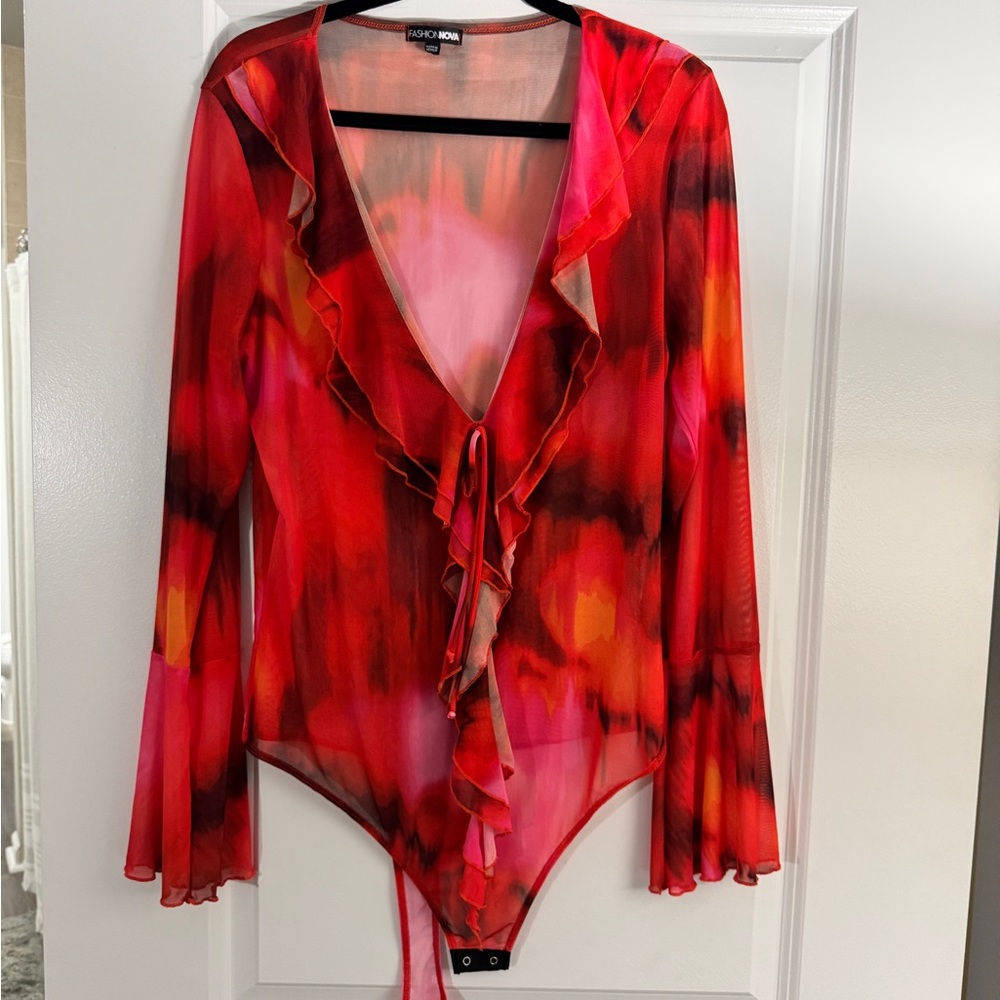 Fashion Nova Red and Orange Bell Sleeve Bodysuit